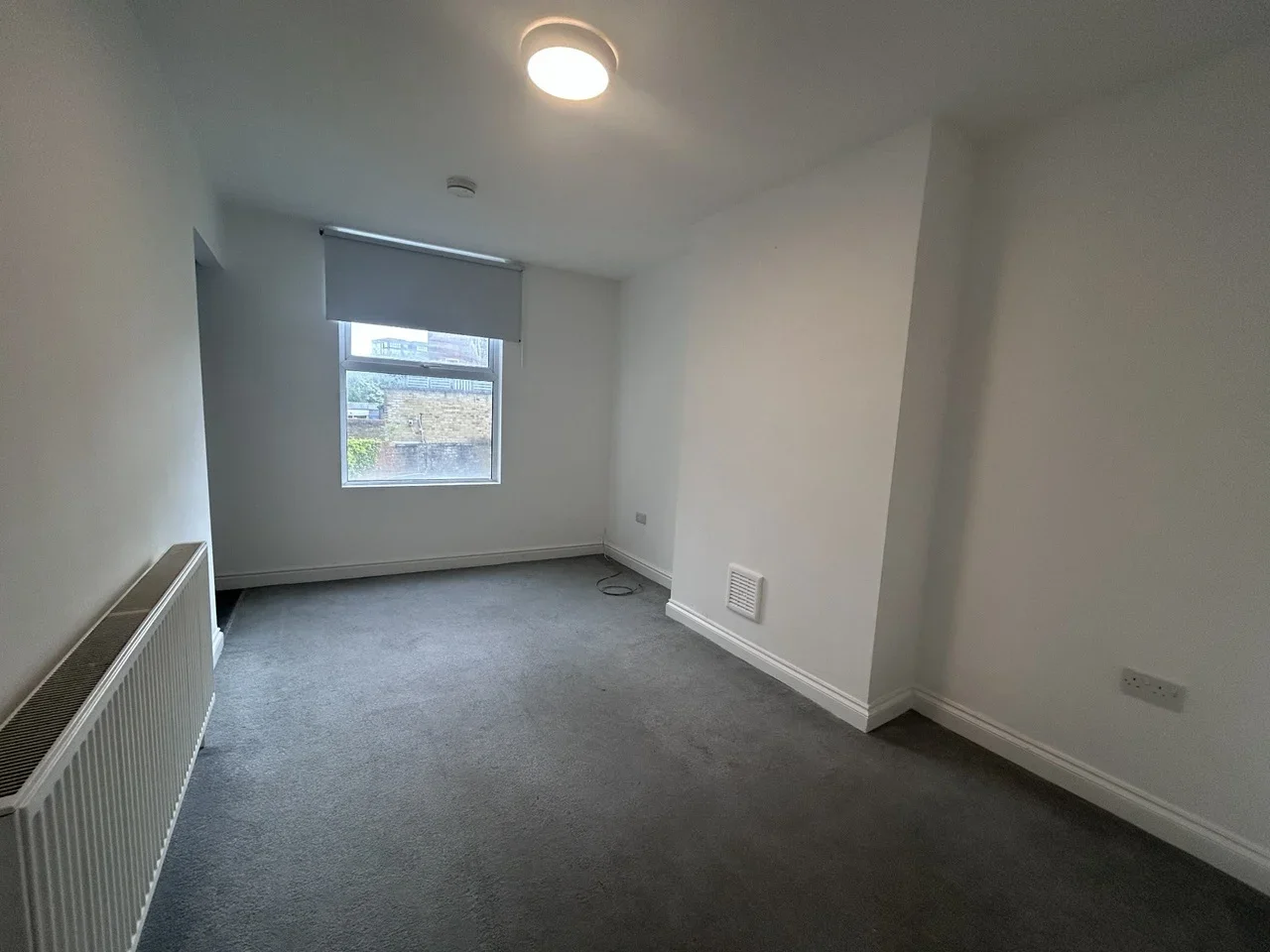 Flat Warden Road in Bristol