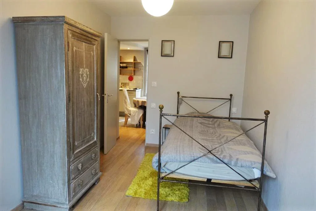Flat Boulevard Charles V in Honfleur