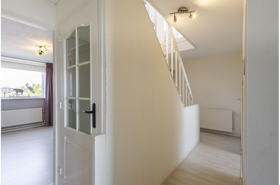 Tussenwoning te koop: Groot Veldsweer 81, Hardinxveld-Giessendam