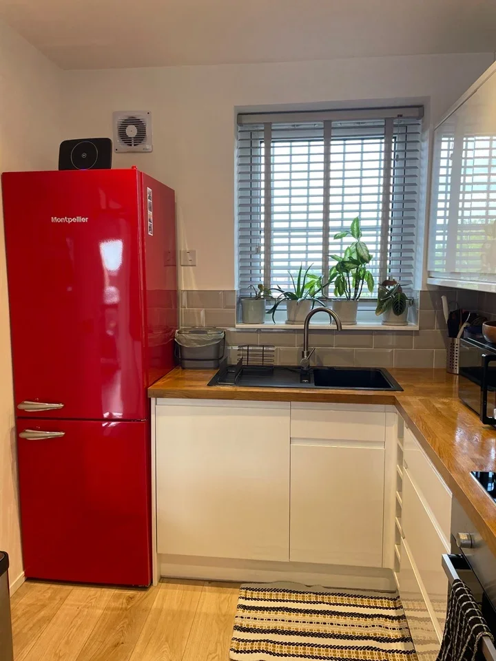 Flat Tulse Hill in Greater London