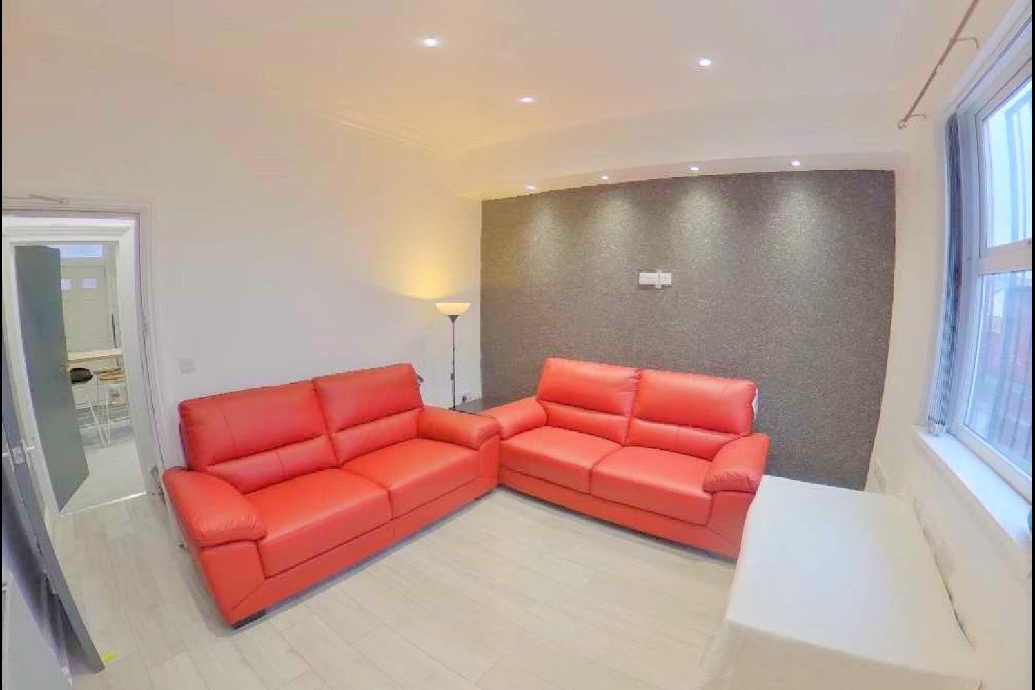 Room Harold Terrace in Leeds
