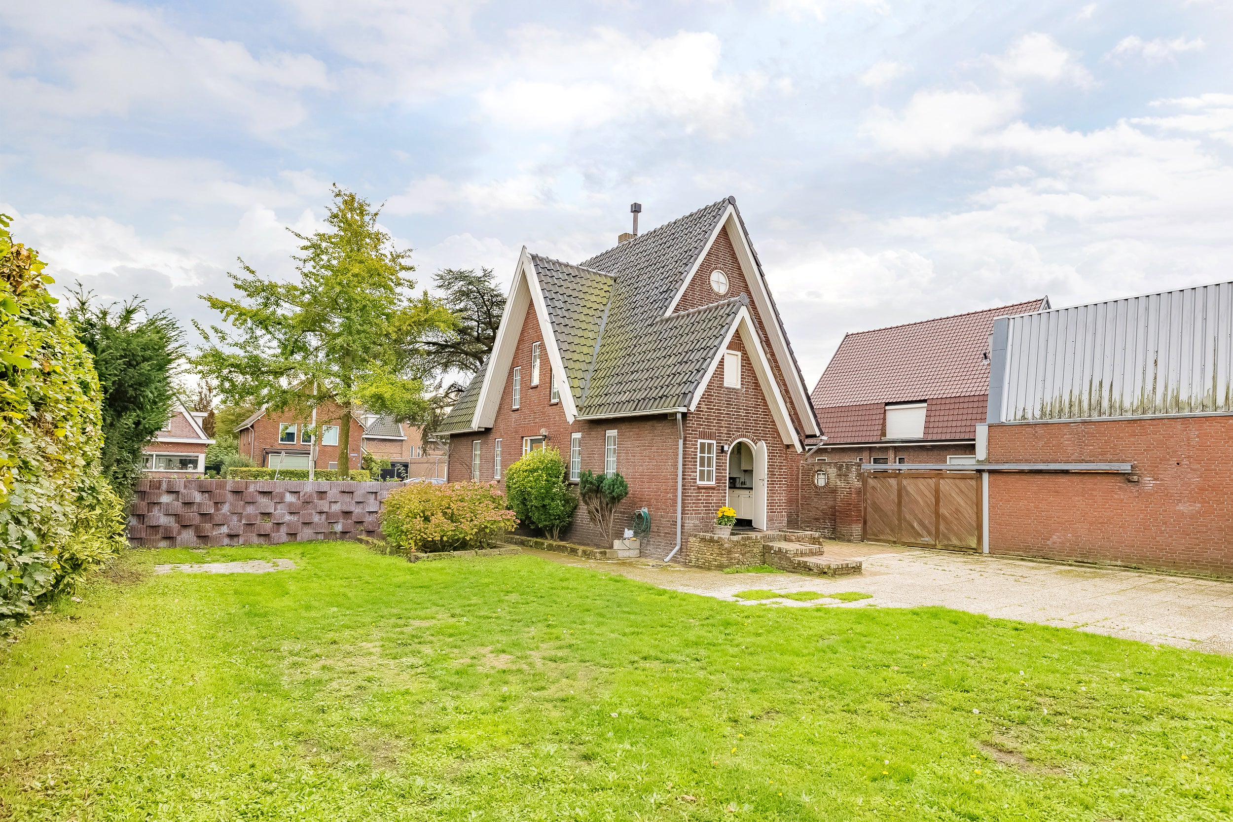 Vrijstaande woning te koop: Heereweg 474, Lisse