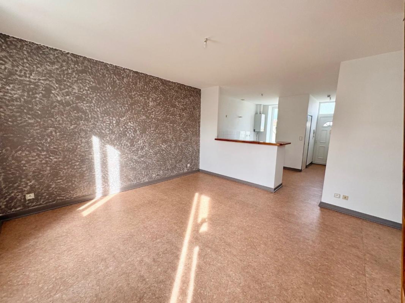 Flat Rue Charles Péguy in Roanne