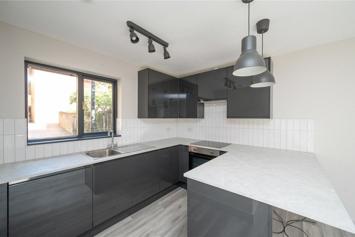 Flat Westbourne Mews in St Albans