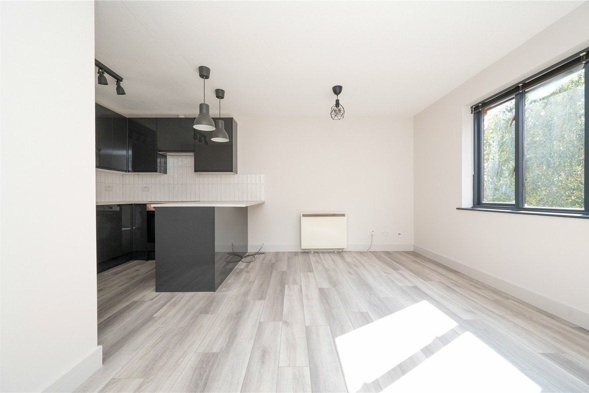 Flat Westbourne Mews in St Albans