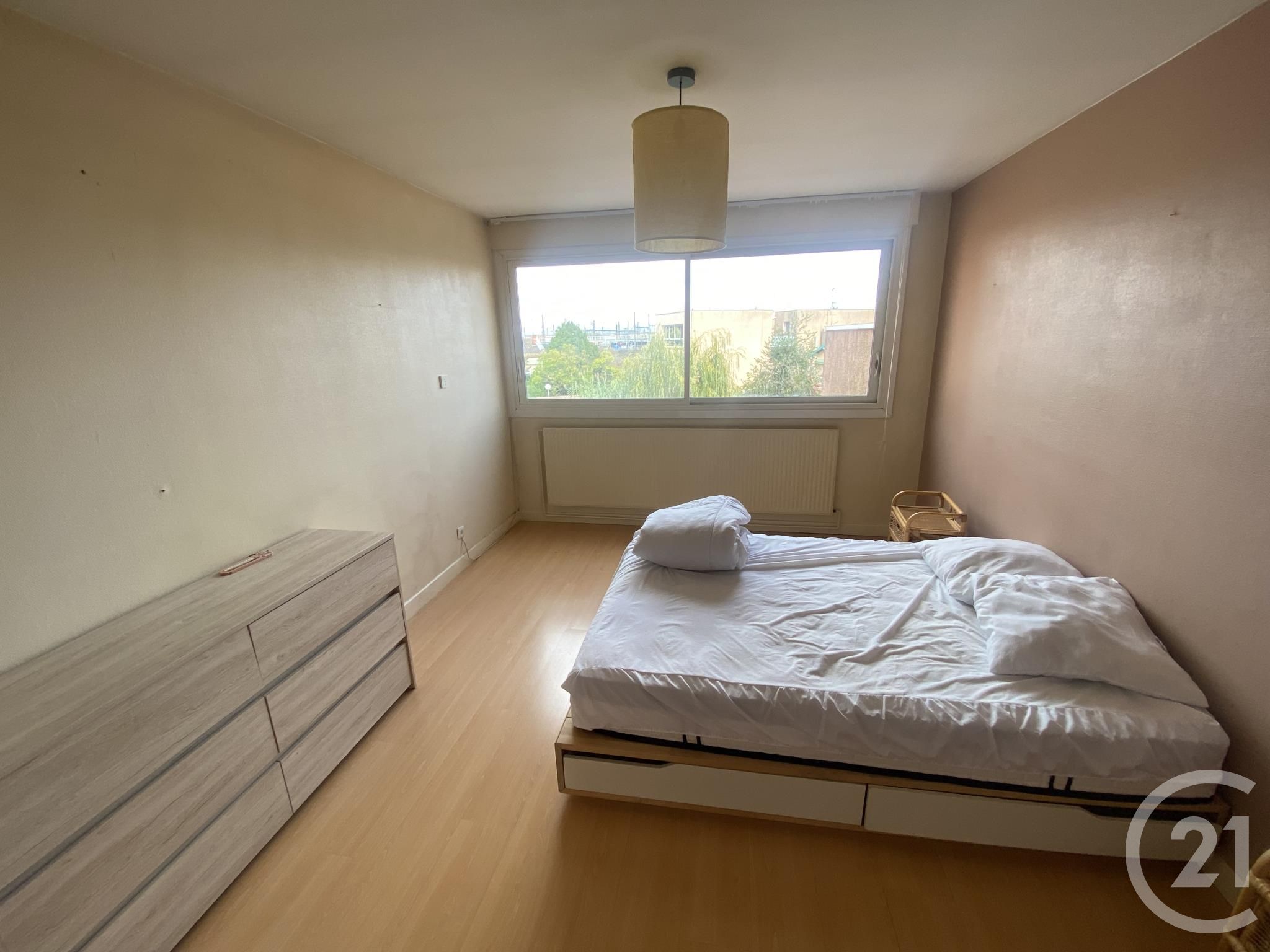 Flat Rue Pierre Cazeneuve in Toulouse