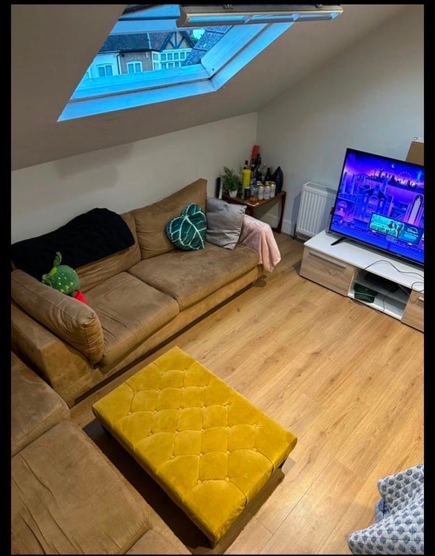 Room Montserrat Road in Greater London