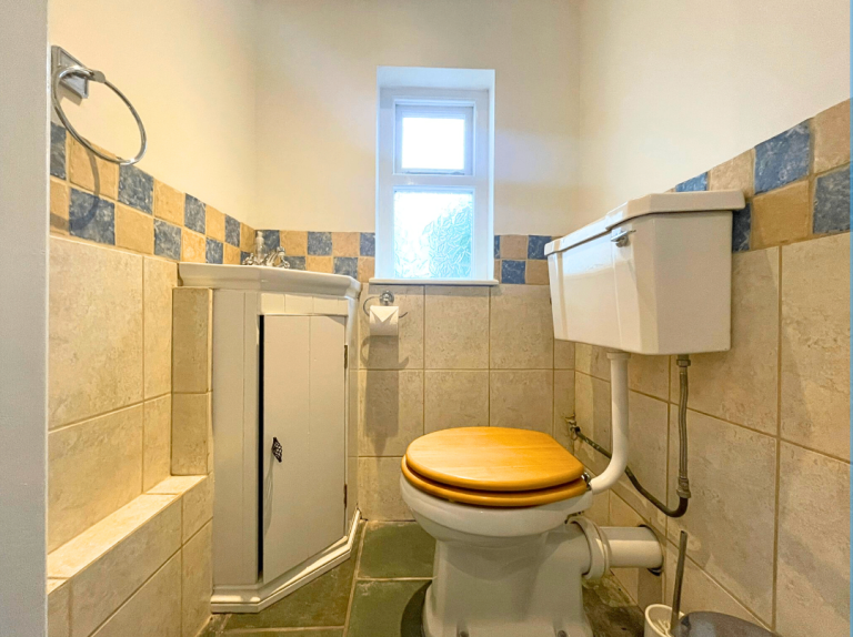 House Hook Close in Monmouth