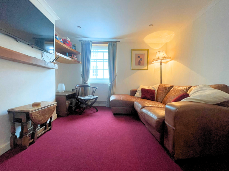 House Hook Close in Monmouth
