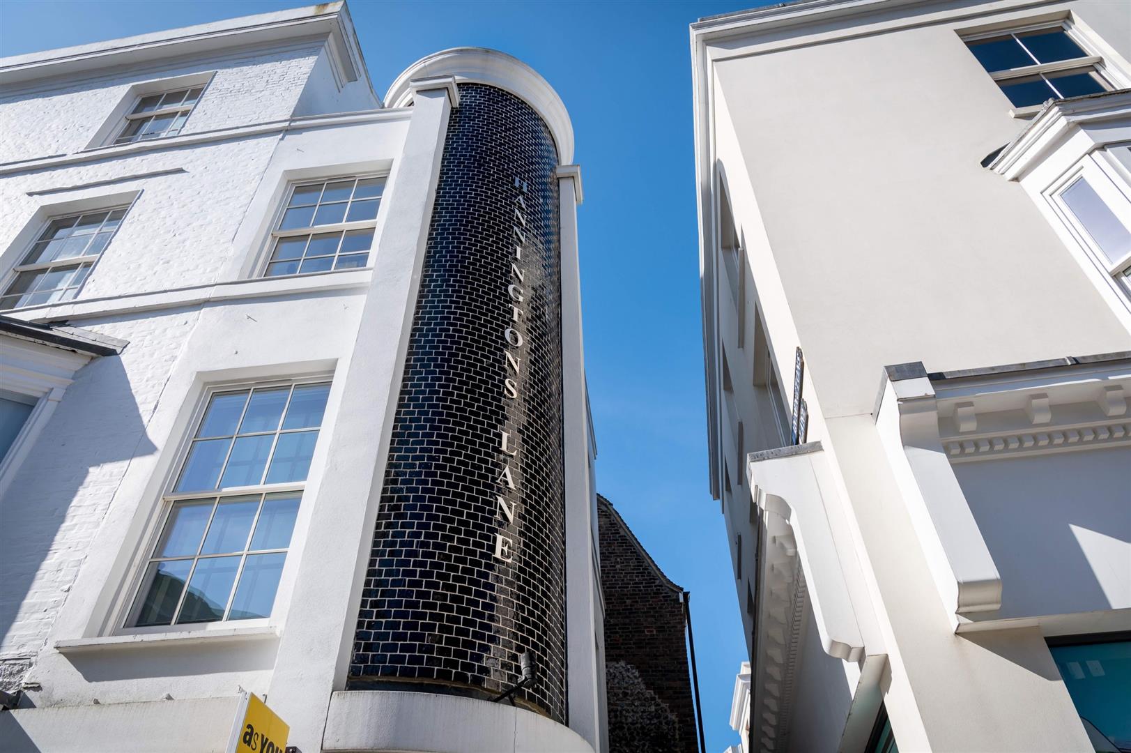 Flat Hanningtons Lane in Brighton