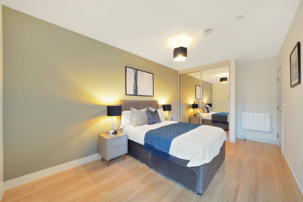 Flat Randalls Way in Mole Valley
