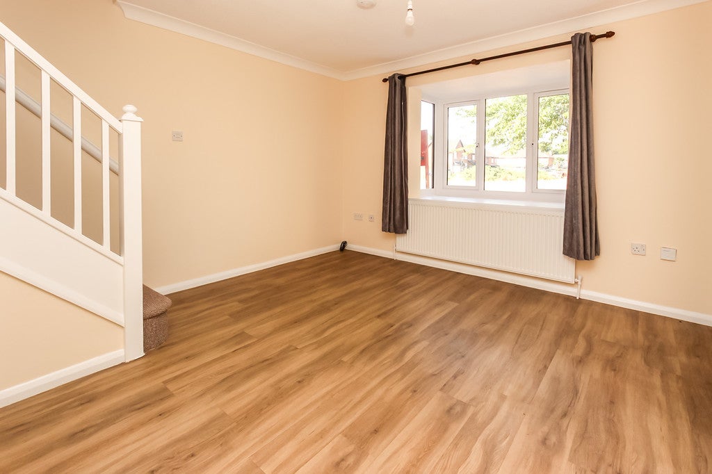House Senwick Drive in Wellingborough