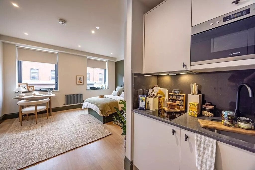 Flat Westfield Terrace in Sheffield