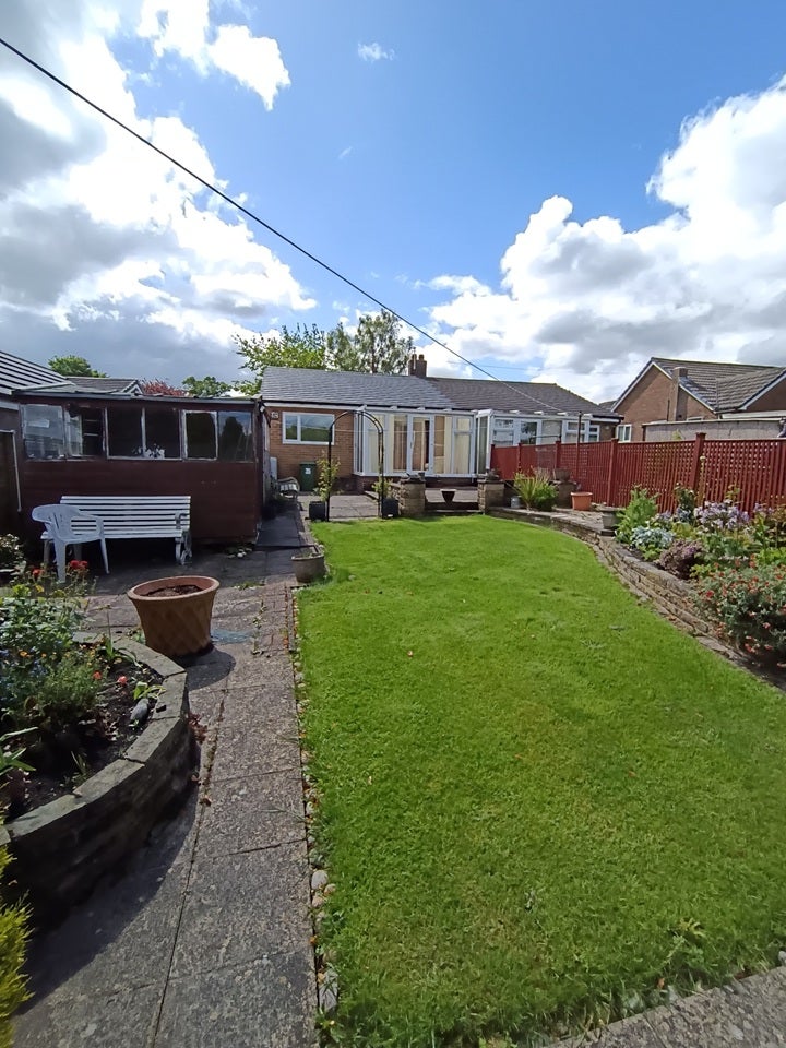 House Marten Drive in Kirklees