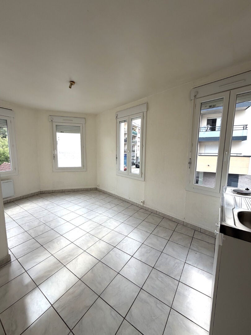 Flat Rue Borville-Dupuis in Évreux