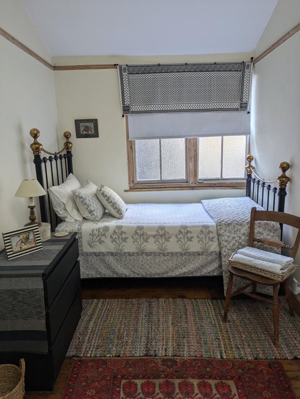 Room Smith's Court in City of Westminster