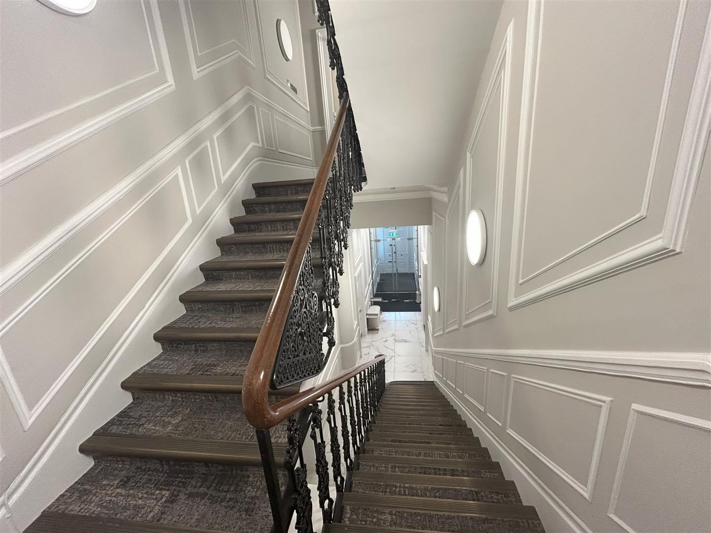 House Grosvenor Gardens in City of Westminster