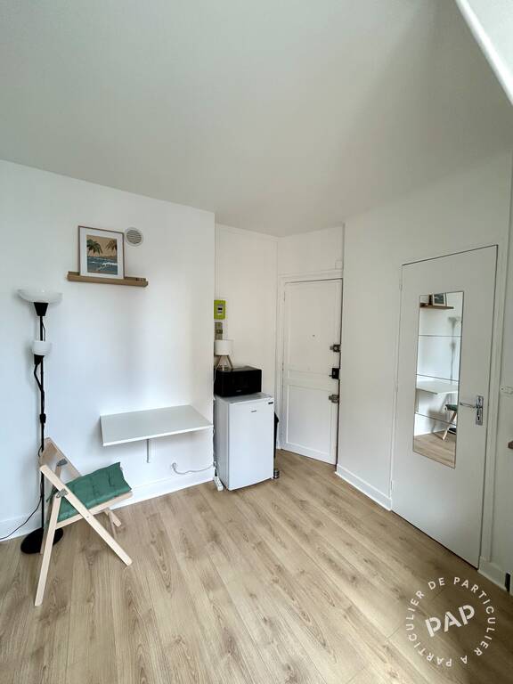 Appartement Rue Truffaut à Paris