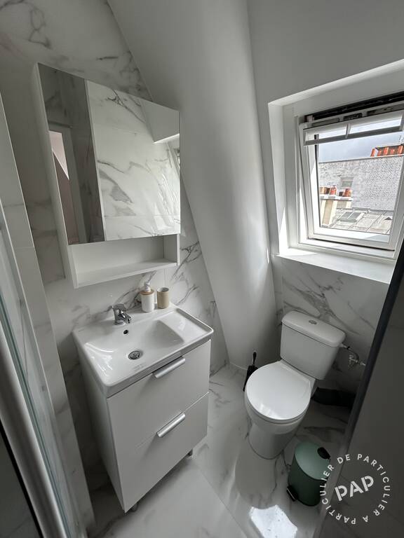 Appartement Rue Truffaut à Paris