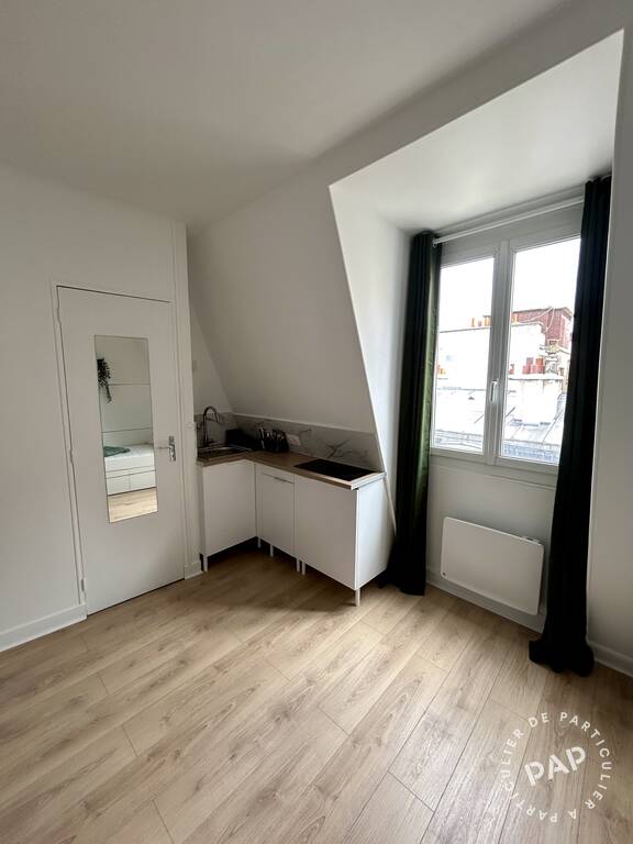 Appartement Rue Truffaut à Paris