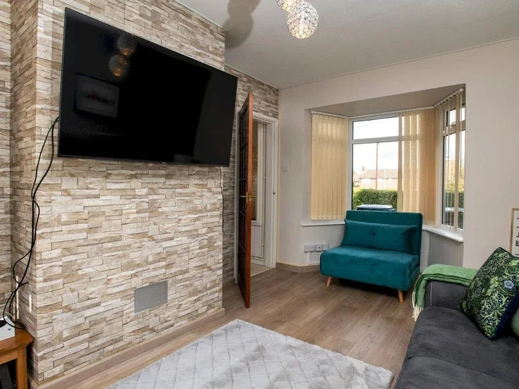 House Minting Close in Lincoln