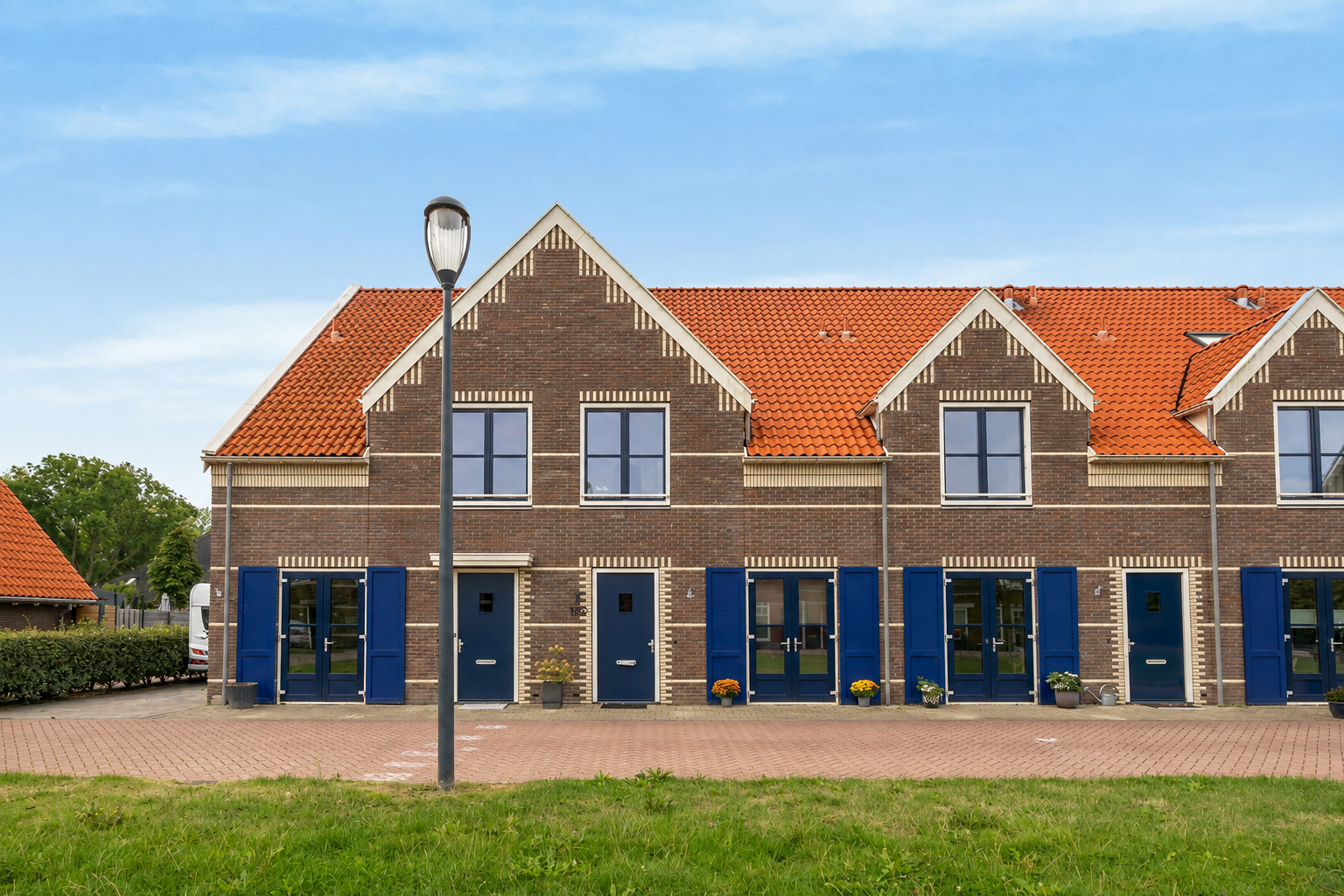 Huis Hoofdweg 1289 in Nieuw-Vennep