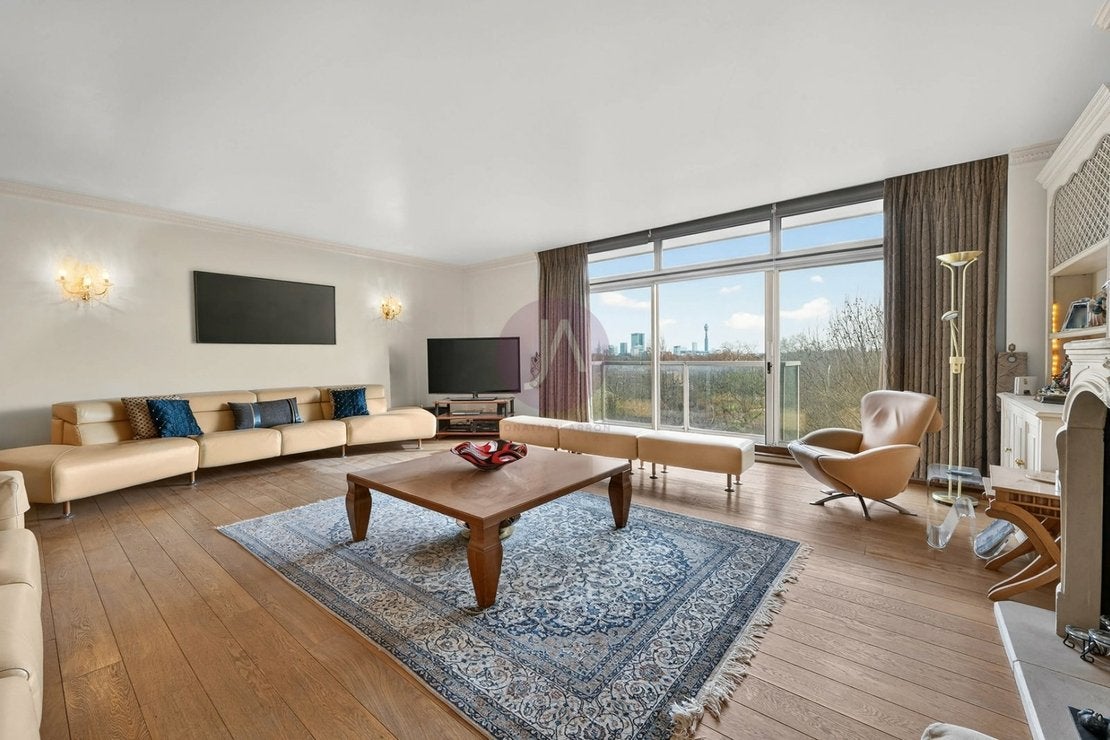 Flat Prince Albert Court in City of Westminster