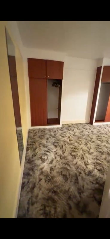 Room Streatham Road in Greater London