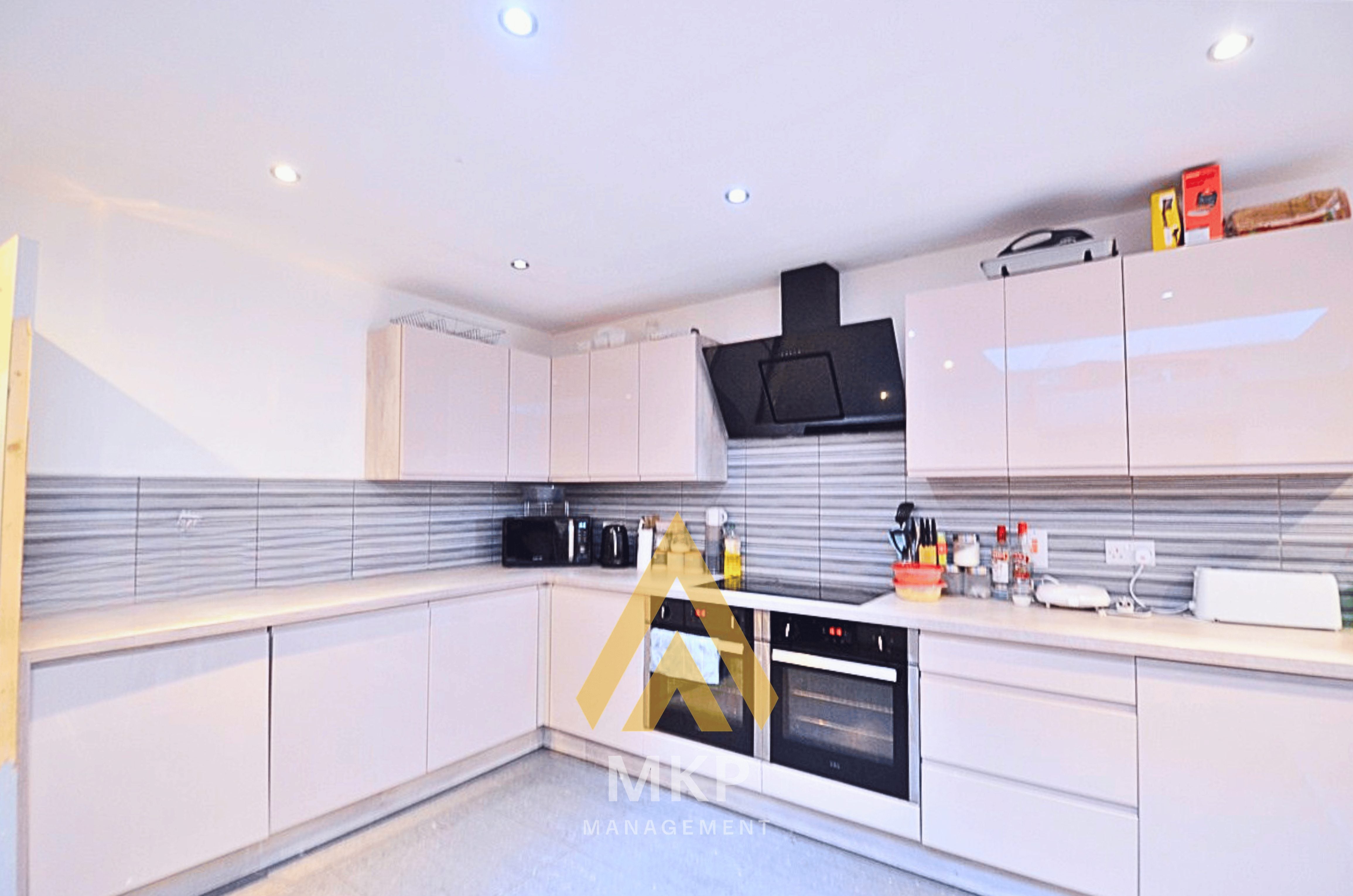 Flat Heeley Road in Birmingham