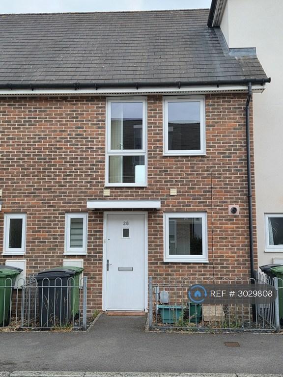 House Charlbury Lane in Basingstoke and Deane