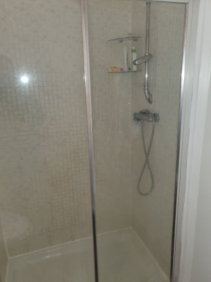 Flat Waterside Close in Greater London