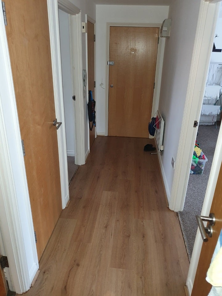 Flat Waterside Close in Greater London