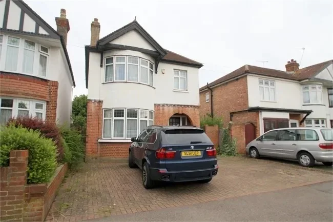 House Park Avenue in Borough of Spelthorne