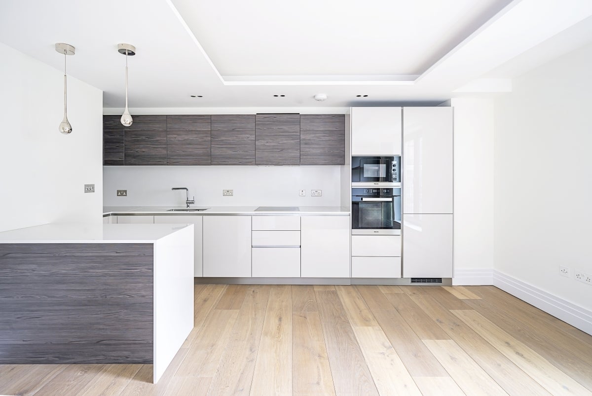 Flat Kensington Gardens Square in City of Westminster