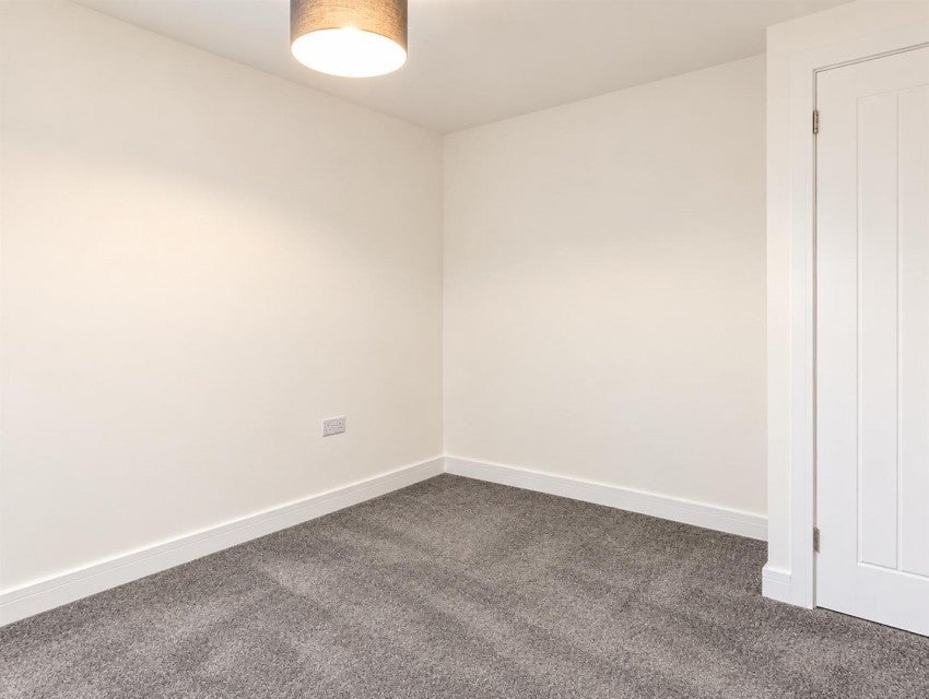 Flat Standhill Road in Nottingham