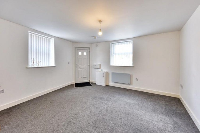 Flat Standhill Road in Nottingham