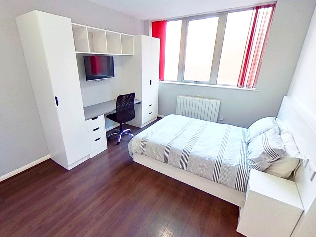 Room Milton Street in Nottingham