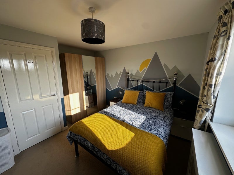 Room St Lucia Crescent in Bristol