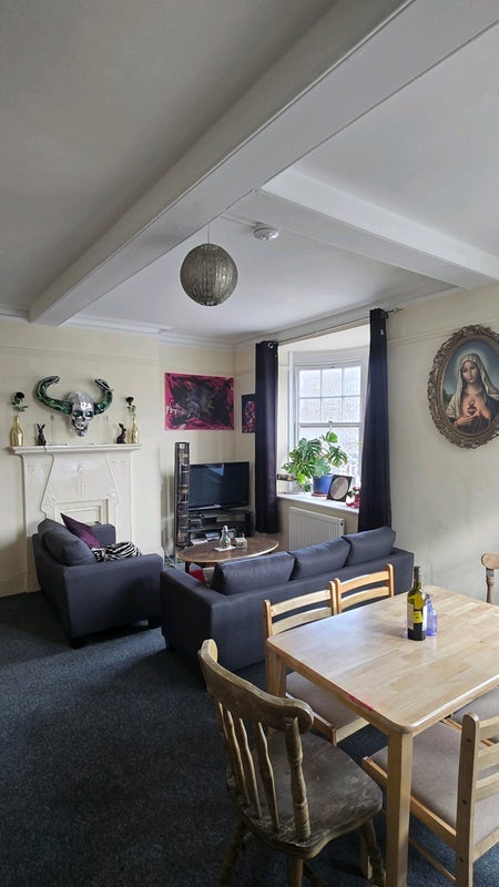 Room Norfolk House Road in Greater London