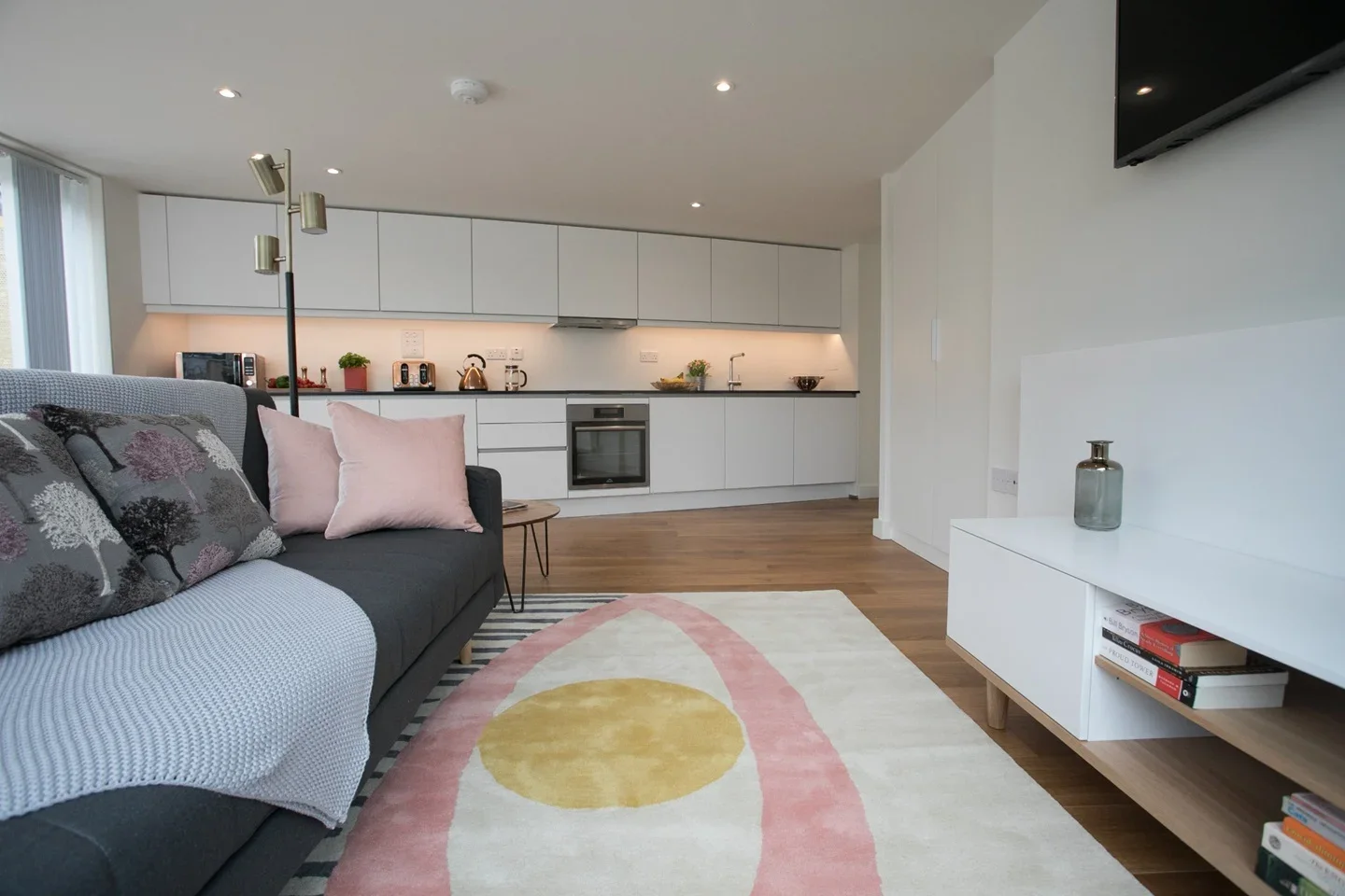 Room Goswell Road in Greater London