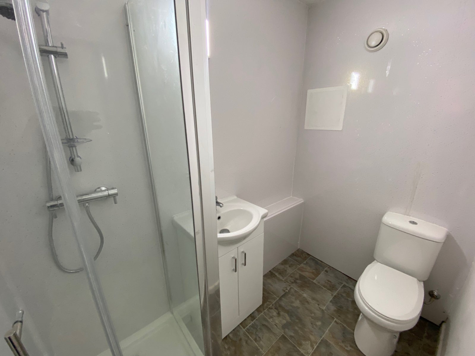 Flat Whitley Close in Borough of Spelthorne