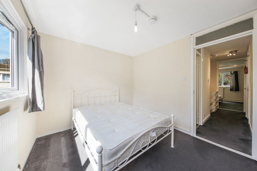 House Goldman Close in Greater London