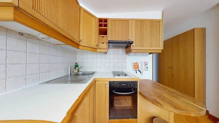 Flat Cartwright Gardens in Greater London