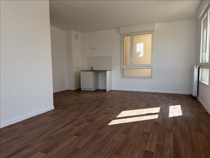Flat Boulevard Émile Zola in Clichy-sous-Bois