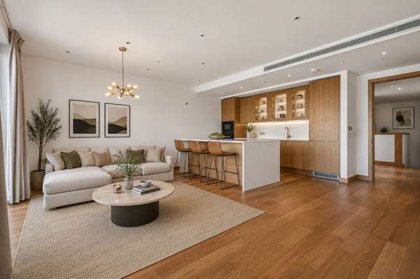 Flat Bellwether Lane in Greater London