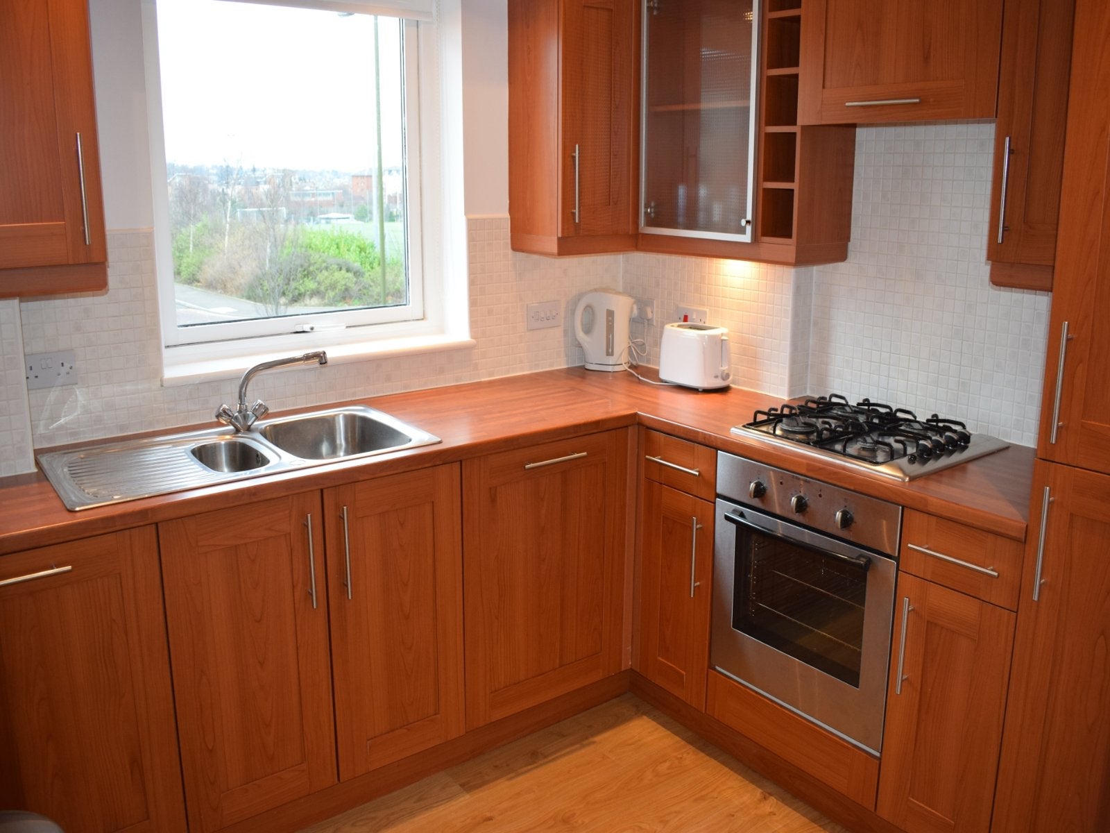 Flat Meggetland Wynd in City of Edinburgh