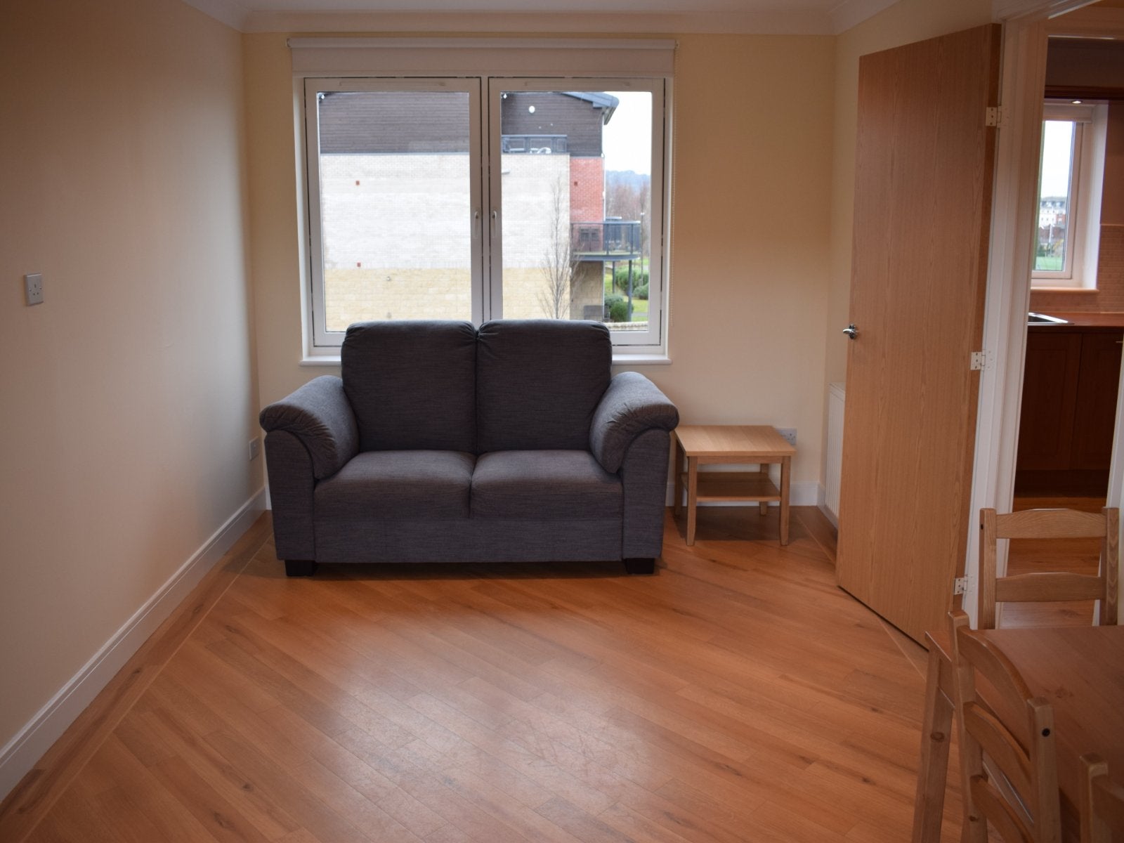 Flat Meggetland Wynd in City of Edinburgh