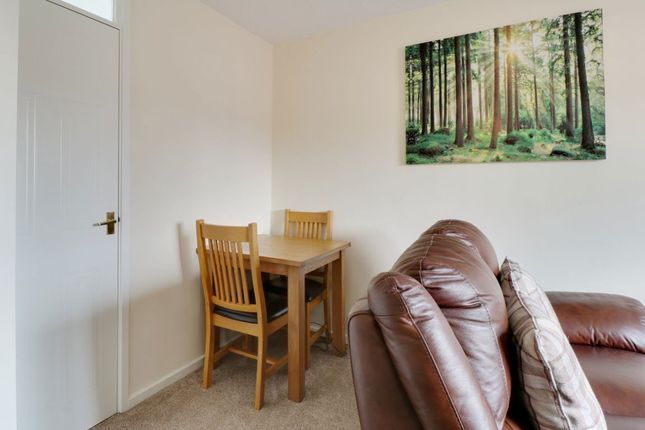 Flat Regent Gardens in Hereford