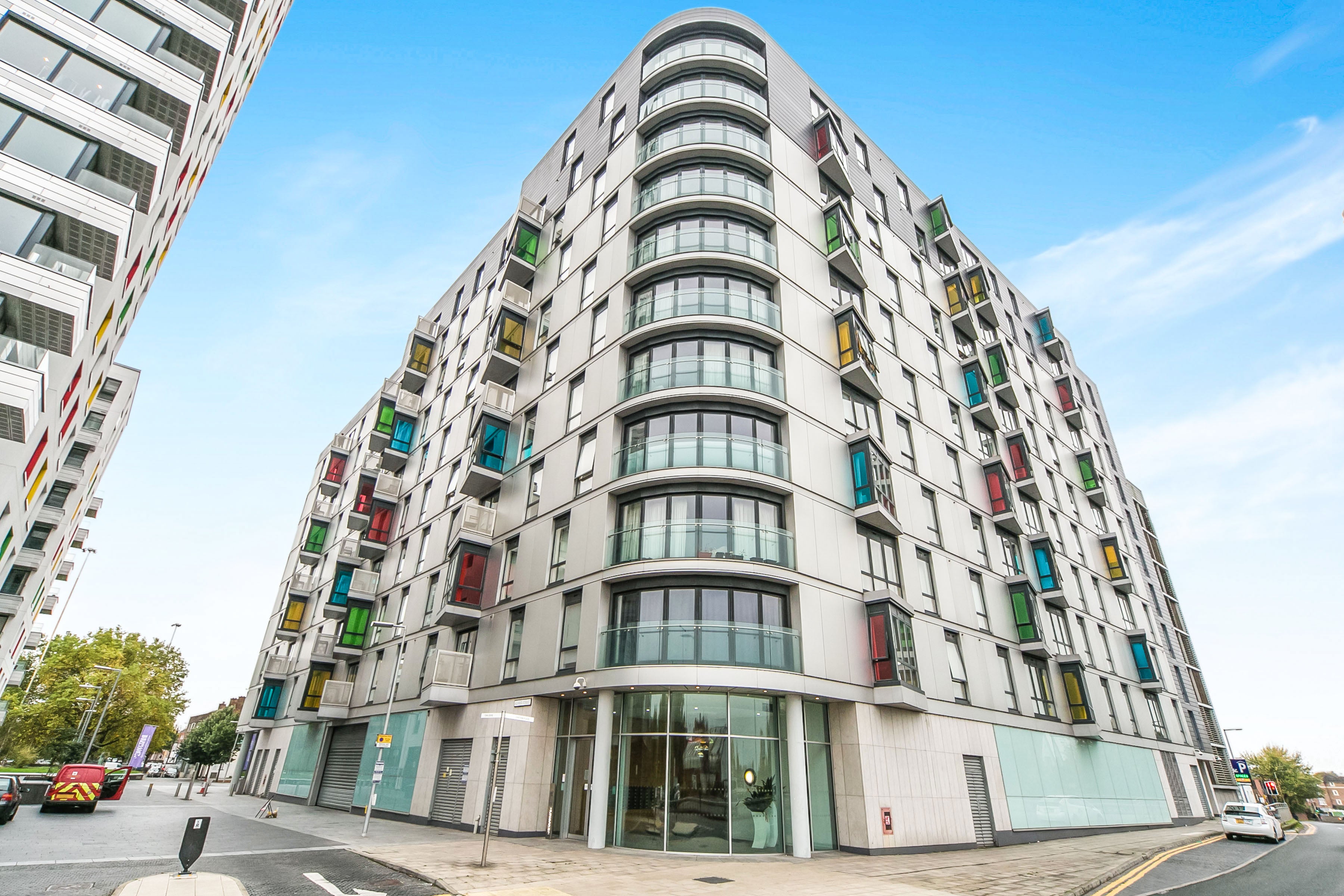 Flat Alfred Street in Reading