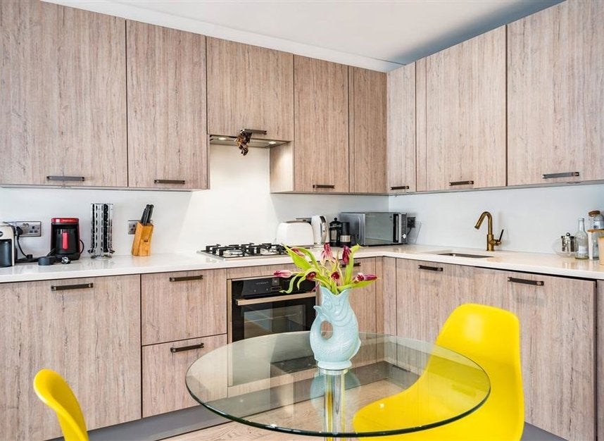 Flat Charlotte Street in Greater London